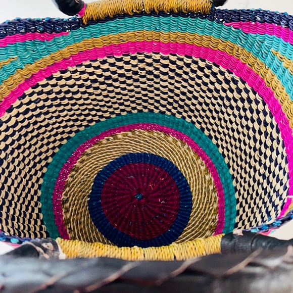 Handmade Woven Bag - Picture 13 of 14
